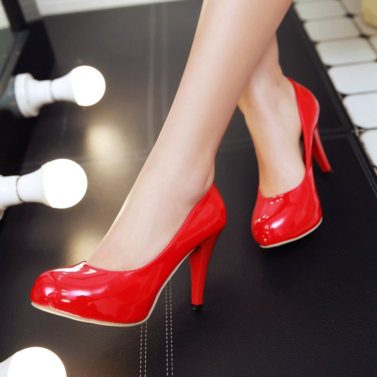 Elegant Patent Leather Slip-On Mid Heel Pumps