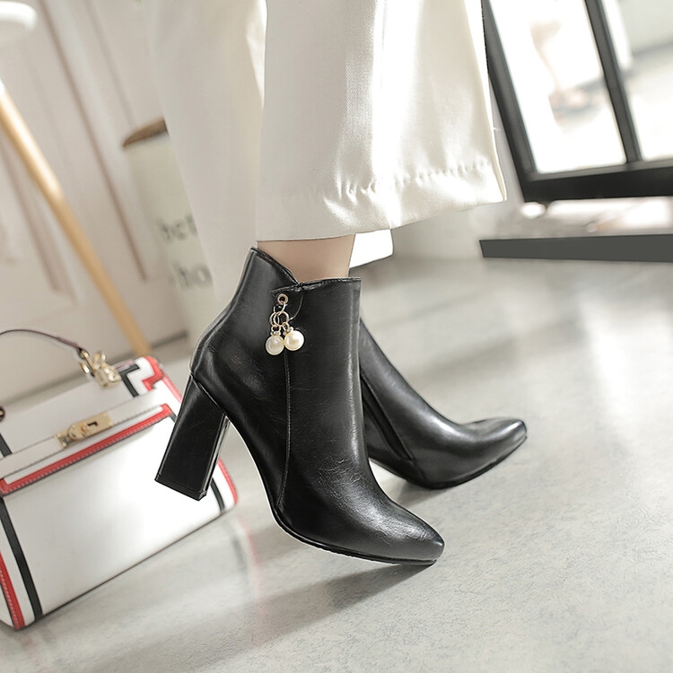 Fashion Pointed Toe Ankle Boots with Metal Decoration and Chunky High Heel