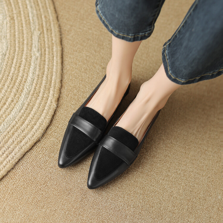 Minimalist Leather Loafers for Women and Men