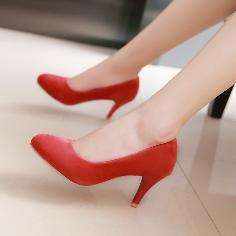 Minimalist Slip-On Flat Shoes with Mid Heel and Round Toe