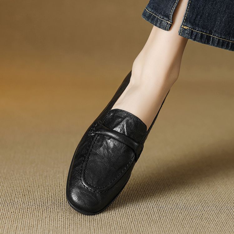Women's Leather Loafers with Chunky Mid Heel