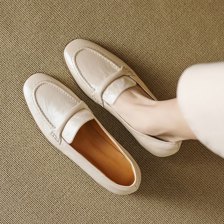 Women's Leather Loafers with Chunky Mid Heel